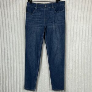 Betabrand lighterweight pull on skinny jeans size large medium wash